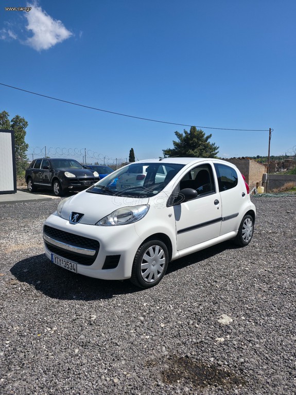 Peugeot 107 2012