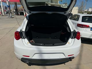 Alfa Romeo Giulietta 2018 ΕΛΛΗΝΙΚΟ-CLIMA-ΟΘΟΝΗ-ΖΑΝΤ/ΧΑ 17'-1.6 JTDM 120 HP-1ο ΧΕΡΙ-thumb-26
