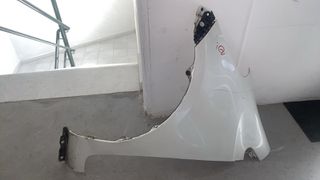 TOYOTA iQ 2009-2016-thumb-1