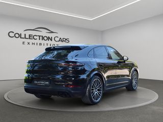 Porsche Cayenne 2023 COUPE S E-HYBRID GTS PLATINUM EDITION PLUG-IN-thumb-7
