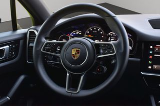 Porsche Cayenne 2023 COUPE S E-HYBRID GTS PLATINUM EDITION PLUG-IN-thumb-23