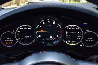 Porsche Cayenne 2023 COUPE S E-HYBRID GTS PLATINUM EDITION PLUG-IN-thumb-11