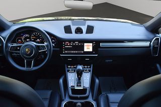 Porsche Cayenne 2023 COUPE S E-HYBRID GTS PLATINUM EDITION PLUG-IN-thumb-9