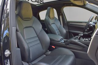 Porsche Cayenne 2023 COUPE S E-HYBRID GTS PLATINUM EDITION PLUG-IN-thumb-65