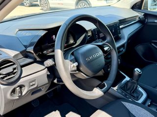 Skoda Fabia 2025 1.0 ESSENCE-thumb-4
