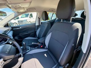 Skoda Fabia 2025 1.0 ESSENCE-thumb-5