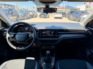Skoda Fabia 2025 1.0 ESSENCE-thumb-8