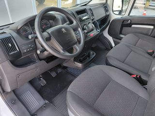 Peugeot Boxer 2022 L2H2-thumb-12