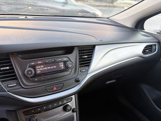 Opel Astra 2018 Ιδιώτης 1 χέρι-thumb-31