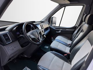 Κλούβα Hyundai 2015 H350 L3H2-thumb-10