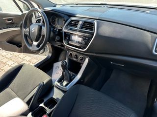 Suzuki SX4 S-Cross 2019-thumb-27