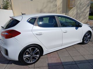 Kia Ceed / cee'd 2017 GT LINE-thumb-4
