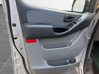 Κλούβα Hyundai 2016 H1 CRDI ΠΡΟΣΦΟΡΑ ΓΙΑ ΛΙΓΕΣ ΜΕΡΕΣ-thumb-13