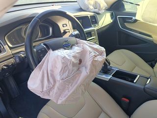Volvo V60 2014 1.6D AUTO KINETIC 116ps-thumb-18