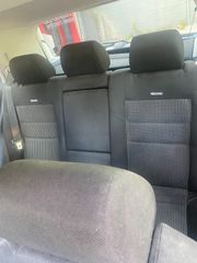 Volkswagen Golf 2000 GTI K04-thumb-16