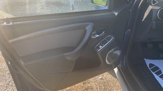 Dacia Duster 2016 PRESTIGE FULL EXTRA-thumb-40