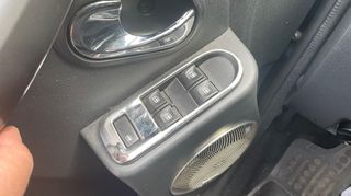 Dacia Duster 2016 PRESTIGE FULL EXTRA-thumb-23