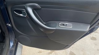 Dacia Duster 2016 PRESTIGE FULL EXTRA-thumb-27