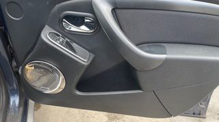 Dacia Duster 2016 PRESTIGE FULL EXTRA-thumb-28