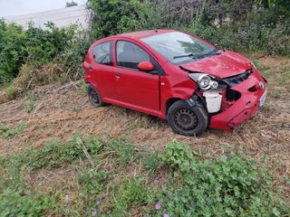 Toyota Aygo 2007-thumb-1