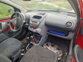 Toyota Aygo 2007-thumb-3