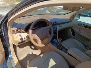 Mercedes-Benz C 200 2004-thumb-15