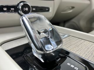 Volvo XC 60 2022 T8 PHEV 2.0 456hp AWD AT8 18,8kw Face Lift-thumb-25