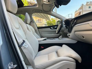 Volvo XC 60 2022 T8 PHEV 2.0 456hp AWD AT8 18,8kw Face Lift-thumb-27