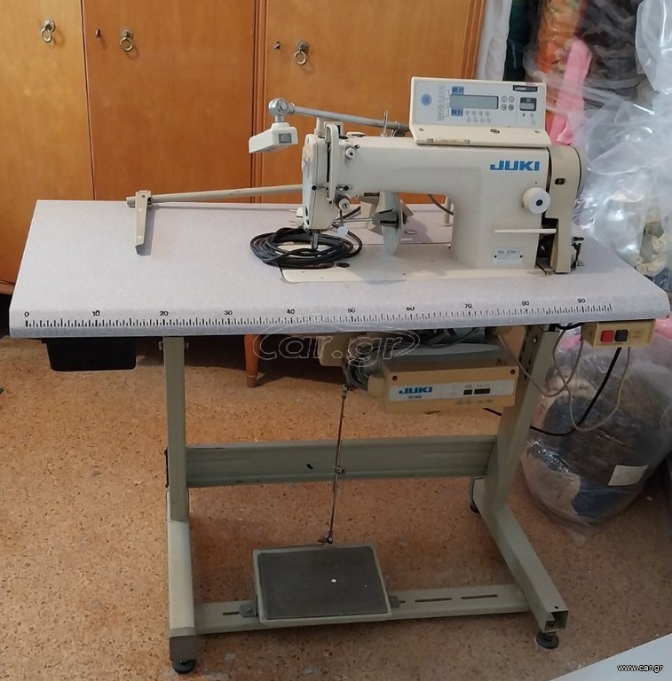 Επαγγελματική Ραπτομηχανή JUKI με τραπέζι