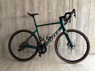 Road - Racing Scott 2024 Addict 20/Endurance/Carbon/Ultegra/2024