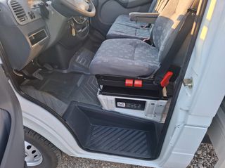 Mercedes-Benz Sprinter 2002-thumb-10