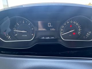 Peugeot 208 2020 VAN 1.5 Pro Active-thumb-15