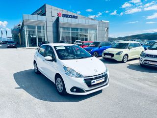 Peugeot 208 2020 VAN 1.5 Pro Active-thumb-3