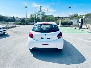 Peugeot 208 2020 VAN 1.5 Pro Active-thumb-8