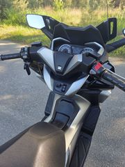 Honda Forza 300 2019-thumb-20