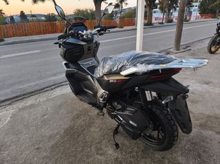 Voge SR2 200 2026-thumb-2