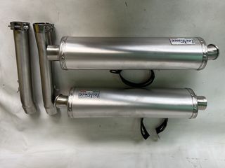 LEO VINCE DOUBLE EXHAUST SLIP ON ALUMINIUM OVAL HONDA CBR 1100 XX '97 - '07