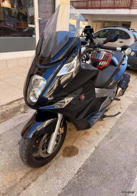 Gilera GP 800 2008