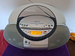 SONY CFD-S35CP CD RADIO CASSETTE-CORDER.-thumb-8