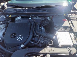 Mercedes-Benz A 200 2019-thumb-15