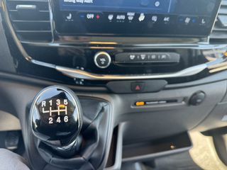Ford Transit 2024-thumb-6