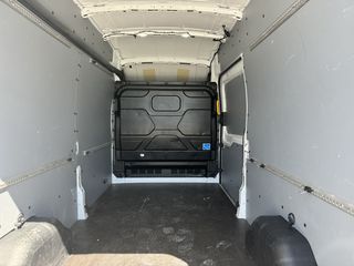 Ford Transit 2024-thumb-10