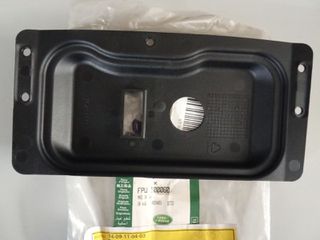 ΓΝΗΣΙΑ ΒΑΣΗ ΚΛΕΙΔΑΡΙΑΣ ΚΑΠΟ LAND ROVER FREELANDER I (L314) FPW100060 (N)