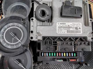 CITROEN C3 SET IMMO BOSCH 0 281 015 849,9674254080,EDC17C10,BSIEV-X02-00,96666952080