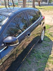 Ford Focus 2013 Titanium-thumb-3