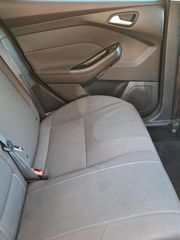 Ford Focus 2013 Titanium-thumb-12