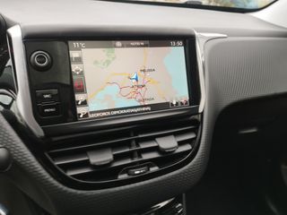 Peugeot 2008 2016 GT LINE  panorama-thumb-10
