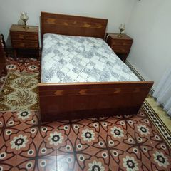 Διπλό Κρεβάτι με Στρώμα και Δύο Κομοδίνα Κρεβατοκάμαρας Σπίτι Εξοχικό Διαμέρισμα Φοιτητικό