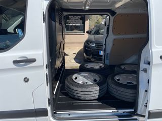 Ford Transit Custom 2019 L2H1-thumb-15