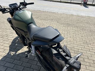 Honda CB 650 2026 R E-Clutch-thumb-16